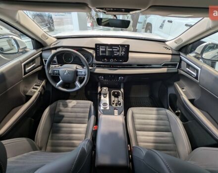 Мицубиси Аутлендер 2025 в Житомире на Automoto.ua Мицубиси Аутлендер, объемом двигателя 2.49 л и пробегом 0 тыс. км за 39785 $, фото 12 на Automoto.ua