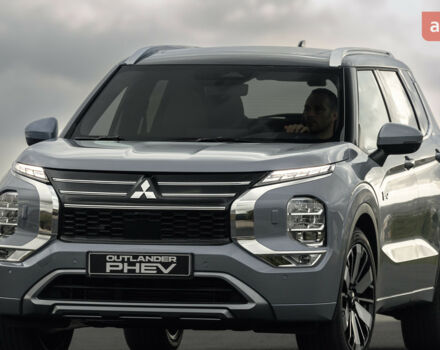 купити нове авто Міцубісі Аутлендер 2025 року від офіційного дилера ВТ МОТОРС Міцубісі фото