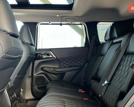 Мицубиси Аутлендер 2025 года купить новое авто Мицубиси Аутлендер 2025 года от официального дилера Автоцентр AUTO.RIA Мицубиси фото