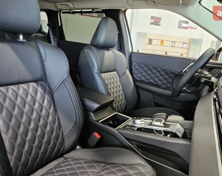 Міцубісі Аутлендер, об'ємом двигуна 2.49 л та пробігом 0 тис. км за 42462 $, фото 15 на Automoto.ua