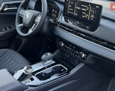 Мицубиси Аутлендер, объемом двигателя 2.49 л и пробегом 0 тыс. км за 43681 $, фото 16 на Automoto.ua