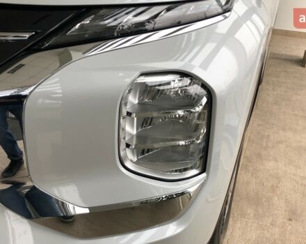 Мицубиси Аутлендер, объемом двигателя 2.49 л и пробегом 0 тыс. км за 39633 $, фото 7 на Automoto.ua