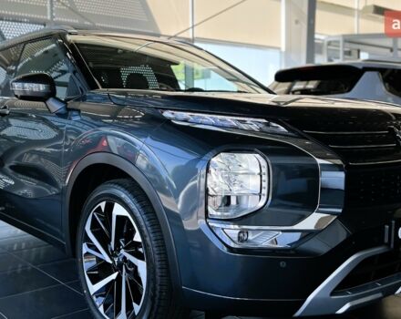 Мицубиси Аутлендер 2025 года купить новое авто Мицубиси Аутлендер 2025 года от официального дилера Автоцентр AUTO.RIA Мицубиси фото