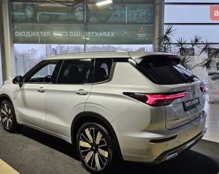 Мицубиси Аутлендер, объемом двигателя 2.49 л и пробегом 0 тыс. км за 44024 $, фото 1 на Automoto.ua