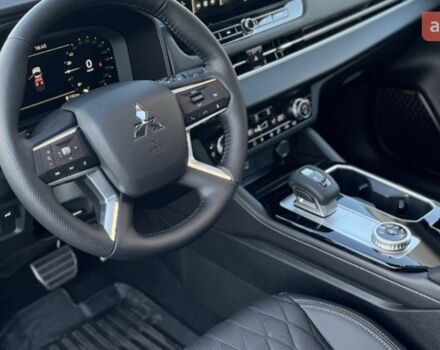 Мицубиси Аутлендер, объемом двигателя 2.49 л и пробегом 0 тыс. км за 43681 $, фото 13 на Automoto.ua