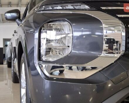 купить новое авто Мицубиси Аутлендер 2025 года от официального дилера Ньютон Авто Місто Мицубиси фото