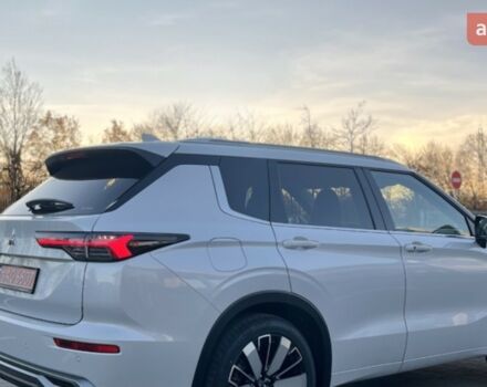 Мицубиси Аутлендер, объемом двигателя 2.49 л и пробегом 0 тыс. км за 43681 $, фото 8 на Automoto.ua