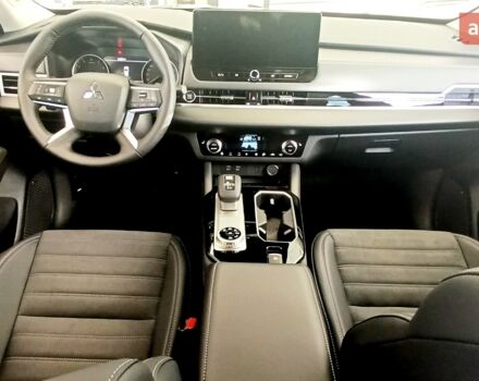 Міцубісі Аутлендер, об'ємом двигуна 2.49 л та пробігом 0 тис. км за 39643 $, фото 11 на Automoto.ua