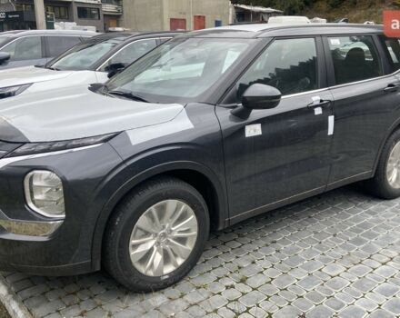 Мицубиси Аутлендер, объемом двигателя 2.49 л и пробегом 0 тыс. км за 33176 $, фото 17 на Automoto.ua