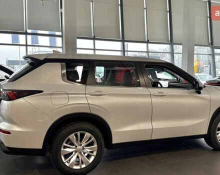 Мицубиси Аутлендер, объемом двигателя 2.49 л и пробегом 0 тыс. км за 34296 $, фото 2 на Automoto.ua