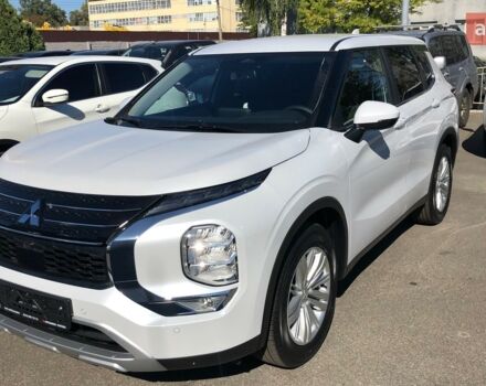 Міцубісі Аутлендер, об'ємом двигуна 2.49 л та пробігом 0 тис. км за 38037 $, фото 1 на Automoto.ua