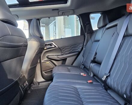 Мицубиси Аутлендер, объемом двигателя 2.49 л и пробегом 0 тыс. км за 44024 $, фото 18 на Automoto.ua