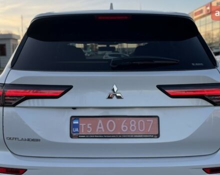 Мицубиси Аутлендер, объемом двигателя 2.49 л и пробегом 0 тыс. км за 43681 $, фото 9 на Automoto.ua