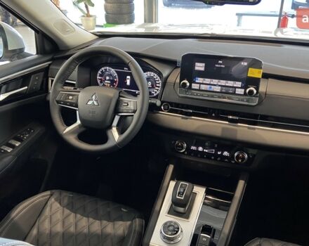 Мицубиси Аутлендер 2025 в Виннице на Automoto.ua Мицубиси Аутлендер, объемом двигателя 2.49 л и пробегом 0 тыс. км за 42113 $, фото 27 на Automoto.ua
