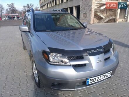Міцубісі Аутлендер 2003 у Теребовле на Automoto.ua Міцубісі Аутлендер, об'ємом двигуна 2 л та пробігом 246 тис. км за 5999 $, фото 1 на Automoto.ua