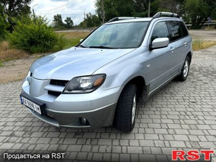 Мицубиси Аутлендер 2003 в Запорожье на Automoto.ua Мицубиси Аутлендер, объемом двигателя 2 л и пробегом 300 тыс. км за 4899 $, фото 1 на Automoto.ua