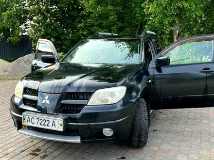 Мицубиси Аутлендер 2007 в Смеле на Automoto.ua Мицубиси Аутлендер, объемом двигателя 2 л и пробегом 0 тыс. км за 5500 $, фото 1 на Automoto.ua