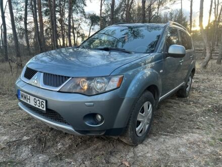 Мицубиси Аутлендер, объемом двигателя 0 л и пробегом 197 тыс. км за 4700 $, фото 1 на Automoto.ua