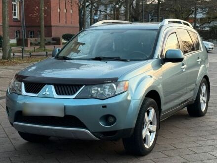 Мицубиси Аутлендер, объемом двигателя 2.4 л и пробегом 207 тыс. км за 7800 $, фото 1 на Automoto.ua