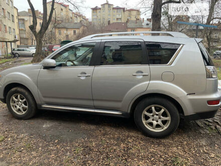 Мицубиси Аутлендер 2010 в Львове на Automoto.ua Мицубиси Аутлендер, объемом двигателя 2 л и пробегом 210 тыс. км за 10400 $, фото 1 на Automoto.ua