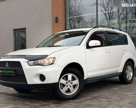 Мицубиси Аутлендер, объемом двигателя 2 л и пробегом 248 тыс. км за 9990 $, фото 1 на Automoto.ua