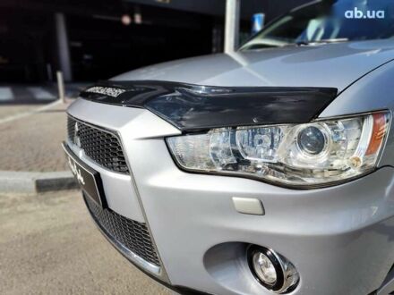 Мицубиси Аутлендер 2011 в Киеве на Automoto.ua Мицубиси Аутлендер, объемом двигателя 2.2 л и пробегом 237 тыс. км за 10990 $, фото 1 на Automoto.ua