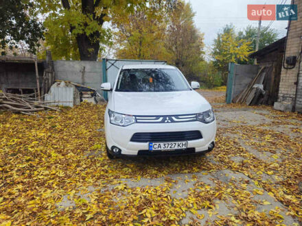 Мицубиси Аутлендер, объемом двигателя 3 л и пробегом 235 тыс. км за 12700 $, фото 1 на Automoto.ua