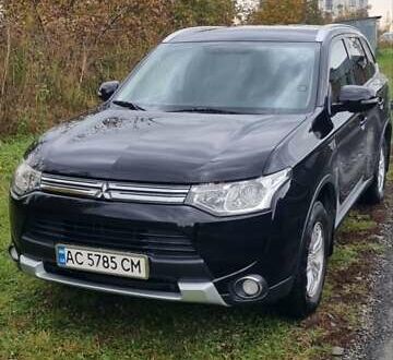 Мицубиси Аутлендер 2014 в Луцке на Automoto.ua Мицубиси Аутлендер, объемом двигателя 2 л и пробегом 227 тыс. км за 15500 $, фото 1 на Automoto.ua
