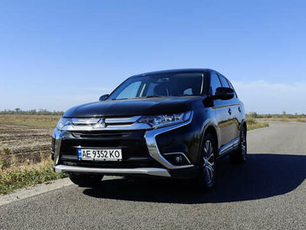 Міцубісі Аутлендер 2016 у Дніпро (Дніпропетровську) на Automoto.ua Міцубісі Аутлендер, об'ємом двигуна 2.36 л та пробігом 107 тис. км за 16100 $, фото 1 на Automoto.ua