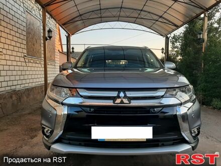 Міцубісі Аутлендер 2017 у Змиеве на Automoto.ua Міцубісі Аутлендер, об'ємом двигуна 2.4 л та пробігом 81 тис. км за 21900 $, фото 1 на Automoto.ua