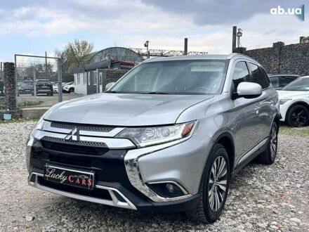 Мицубиси Аутлендер, объемом двигателя 0 л и пробегом 102 тыс. км за 16500 $, фото 1 на Automoto.ua