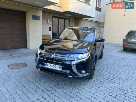 Мицубиси Аутлендер 2020 в Львове на Automoto.ua Мицубиси Аутлендер, объемом двигателя 2.36 л и пробегом 153 тыс. км за 18450 $, фото 1 на Automoto.ua