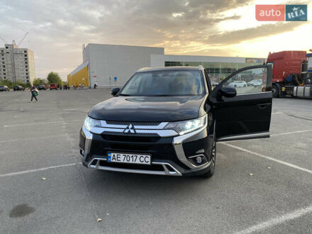 Мицубиси Аутлендер 2020 в Запорожье на Automoto.ua Мицубиси Аутлендер, объемом двигателя 2.36 л и пробегом 39 тыс. км за 23100 $, фото 1 на Automoto.ua