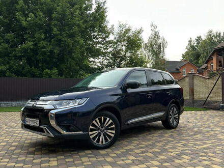 Мицубиси Аутлендер 2020 в Киеве на Automoto.ua Мицубиси Аутлендер, объемом двигателя 2.4 л и пробегом 35 тыс. км за 19500 $, фото 1 на Automoto.ua