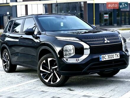 Міцубісі Аутлендер 2021 у Львові на Automoto.ua Міцубісі Аутлендер, об'ємом двигуна 2.49 л та пробігом 13 тис. км за 23900 $, фото 1 на Automoto.ua