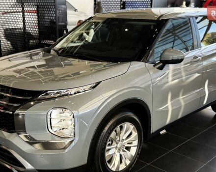 Мицубиси Аутлендер 2025 года купить новое авто Мицубиси Аутлендер 2025 года от официального дилера Автоцентр AUTO.RIA Мицубиси фото