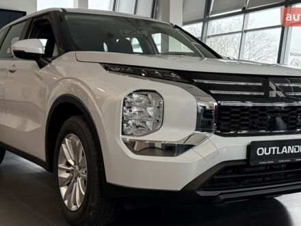 Мицубиси Аутлендер, объемом двигателя 2.49 л и пробегом 0 тыс. км за 34296 $, фото 1 на Automoto.ua