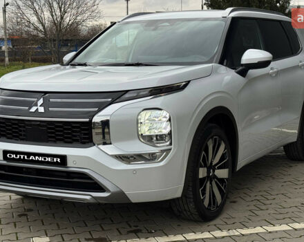 купити нове авто Міцубісі Аутлендер 2025 року від офіційного дилера Mitsubishi Motors Чернівці Міцубісі фото