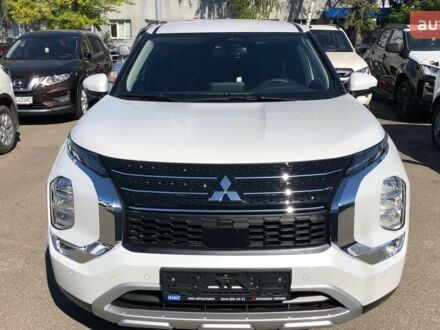 Міцубісі Аутлендер, об'ємом двигуна 2.49 л та пробігом 0 тис. км за 38037 $, фото 1 на Automoto.ua