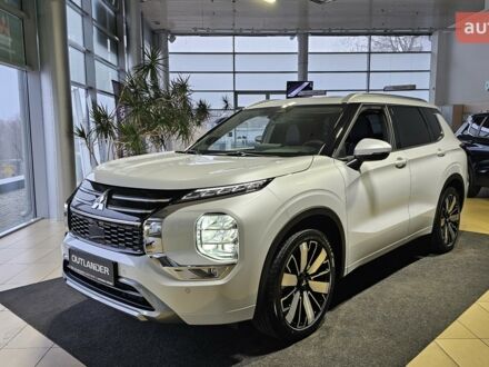 Мицубиси Аутлендер, объемом двигателя 2.49 л и пробегом 0 тыс. км за 44024 $, фото 1 на Automoto.ua