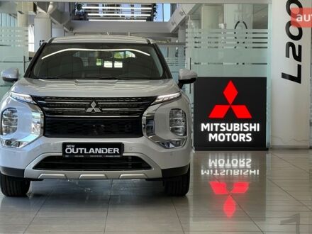 Мицубиси Аутлендер, объемом двигателя 2.49 л и пробегом 0 тыс. км за 39690 $, фото 1 на Automoto.ua