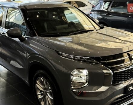 Мицубиси Аутлендер 2025 года купить новое авто Мицубиси Аутлендер 2025 года от официального дилера Автоцентр AUTO.RIA Мицубиси фото