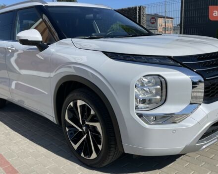купити нове авто Міцубісі Аутлендер 2025 року від офіційного дилера Mitsubishi Motors Чернівці Міцубісі фото