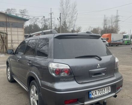 Сірий Міцубісі Аутлендер, об'ємом двигуна 2.4 л та пробігом 190 тис. км за 6500 $, фото 2 на Automoto.ua