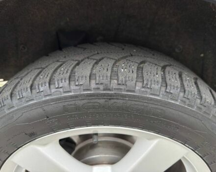 Серый Мицубиси Аутлендер, объемом двигателя 2 л и пробегом 275 тыс. км за 8500 $, фото 22 на Automoto.ua