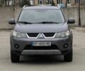 Серый Мицубиси Аутлендер, объемом двигателя 2 л и пробегом 275 тыс. км за 8500 $, фото 6 на Automoto.ua