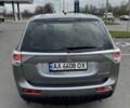 Серый Мицубиси Аутлендер, объемом двигателя 2 л и пробегом 177 тыс. км за 10399 $, фото 7 на Automoto.ua