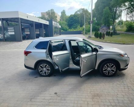 Сірий Міцубісі Аутлендер, об'ємом двигуна 2.4 л та пробігом 95 тис. км за 16800 $, фото 6 на Automoto.ua