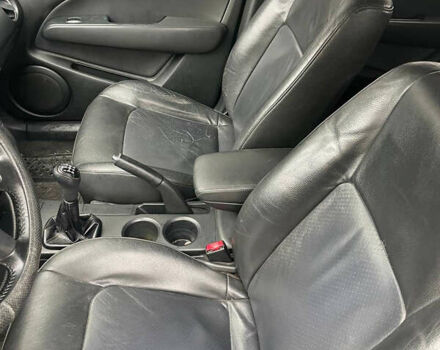 Сірий Міцубісі Аутлендер, об'ємом двигуна 2 л та пробігом 252 тис. км за 4600 $, фото 21 на Automoto.ua