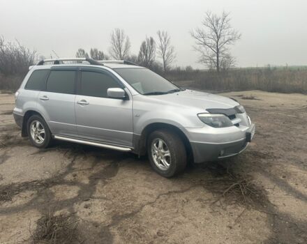 Сірий Міцубісі Аутлендер, об'ємом двигуна 2.4 л та пробігом 275 тис. км за 6400 $, фото 4 на Automoto.ua